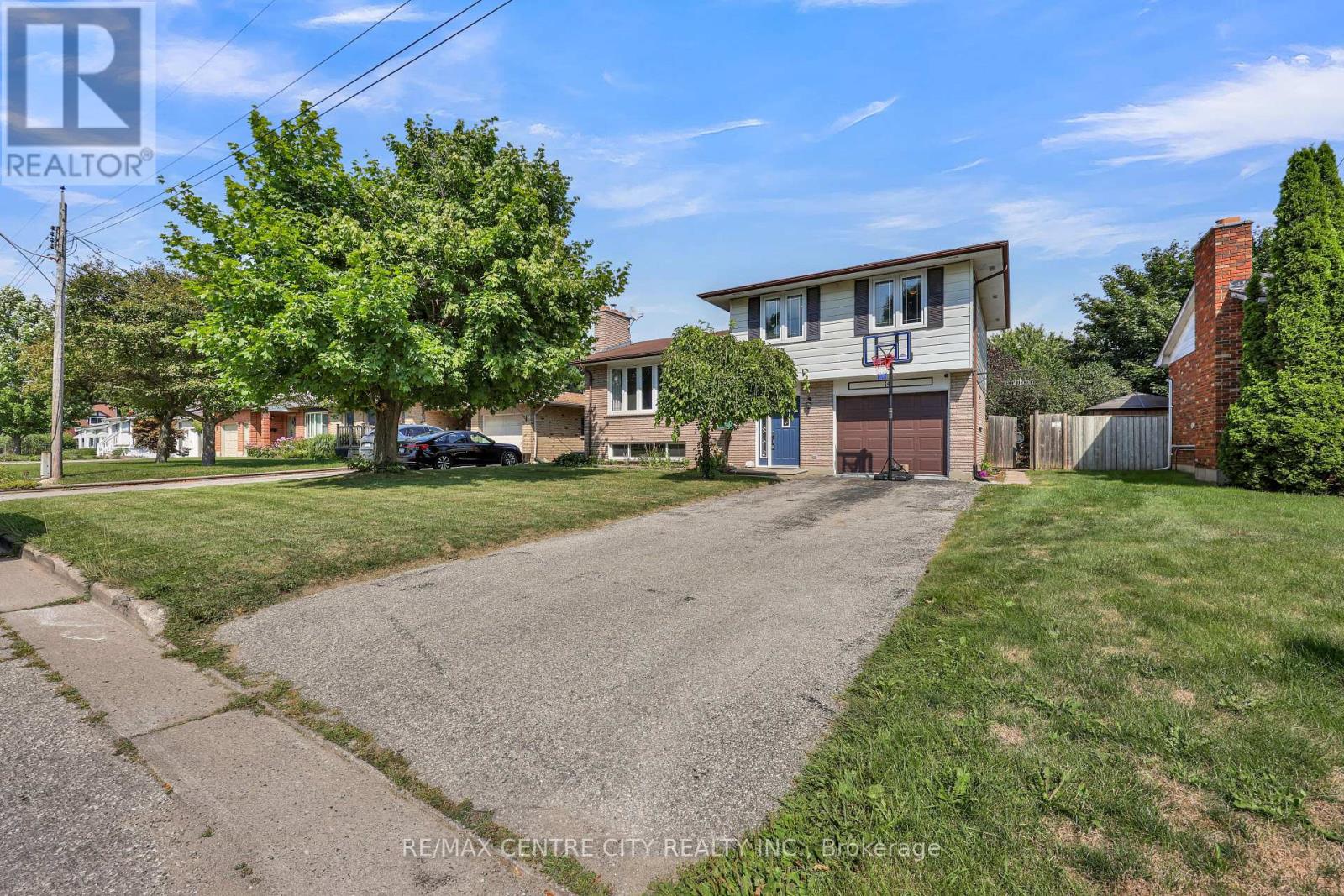 141 St Andrew Street E, Aylmer, Ontario  N5H 2N2 - Photo 3 - X12508134