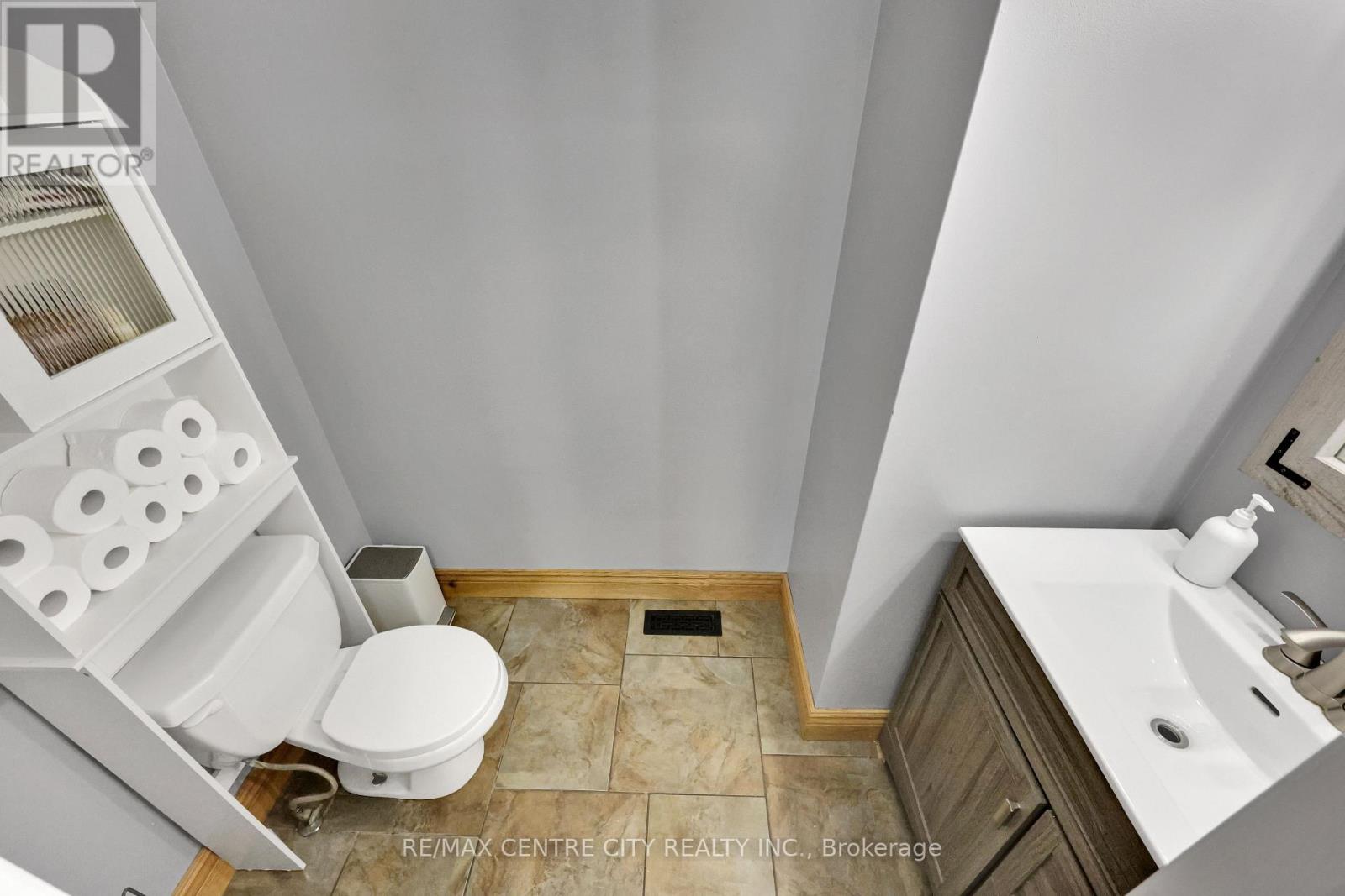 141 St Andrew Street E, Aylmer, Ontario  N5H 2N2 - Photo 7 - X12508134