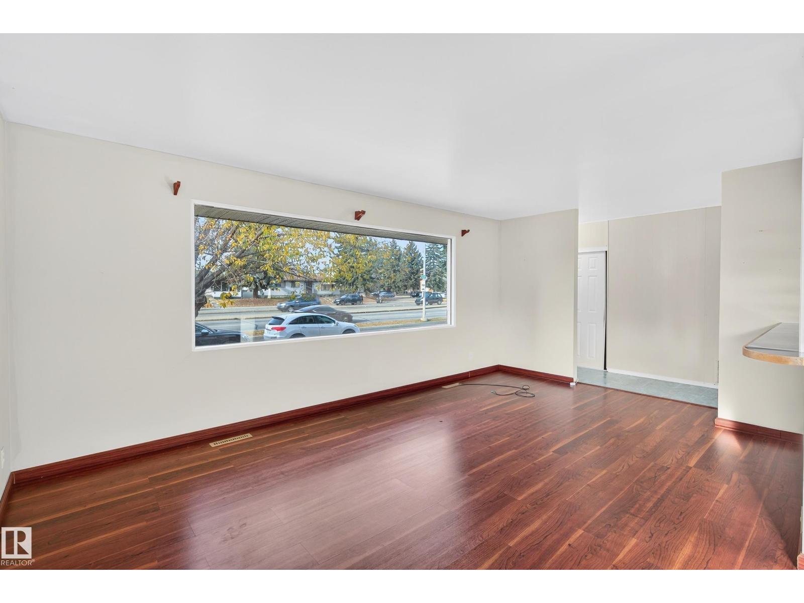 8515 149 St Nw, Edmonton, Alberta  T5R 1B3 - Photo 7 - E4464652