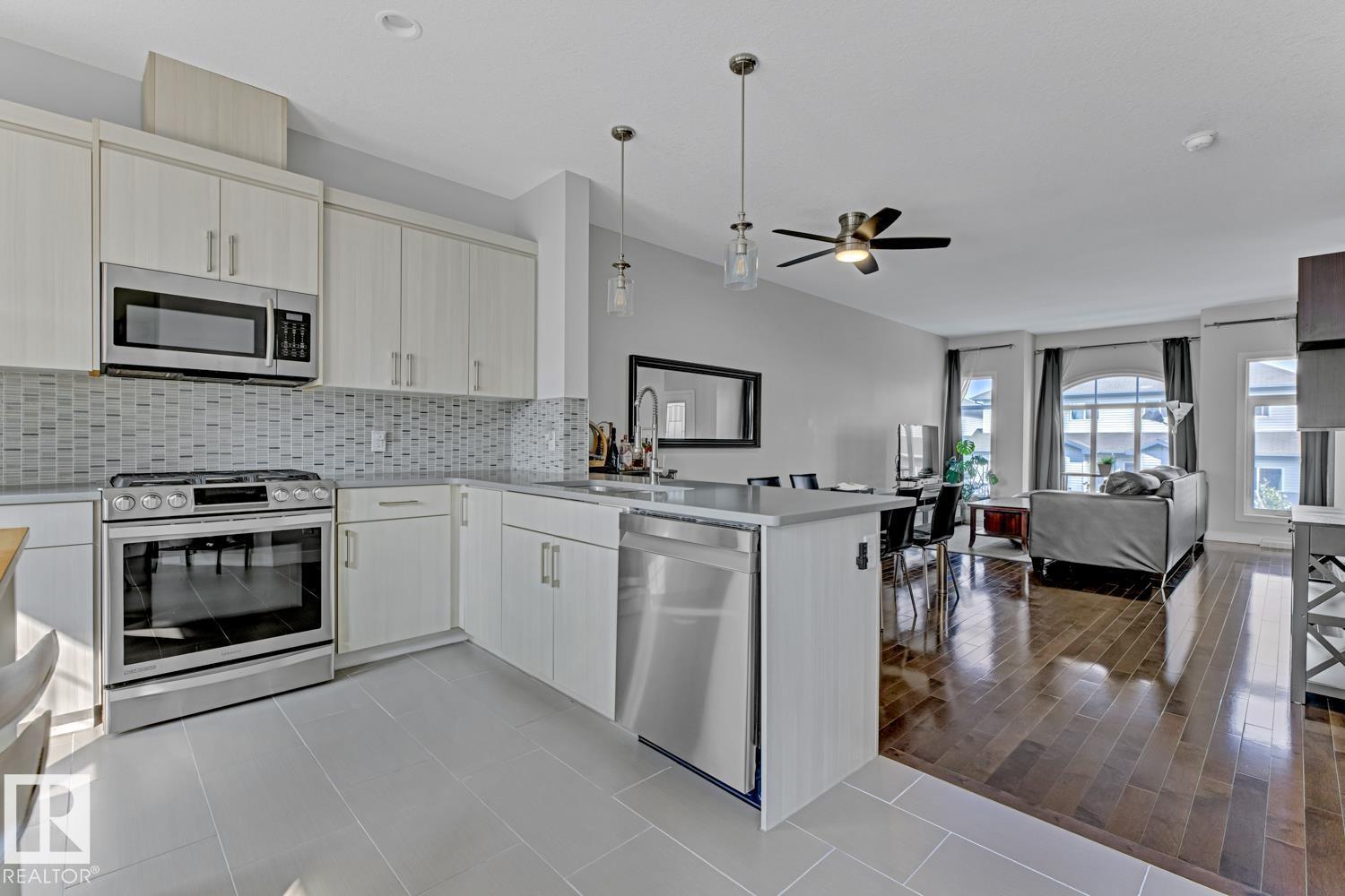 #2 723 172 St Sw, Edmonton, Alberta  T6W 2N6 - Photo 1 - E4464653