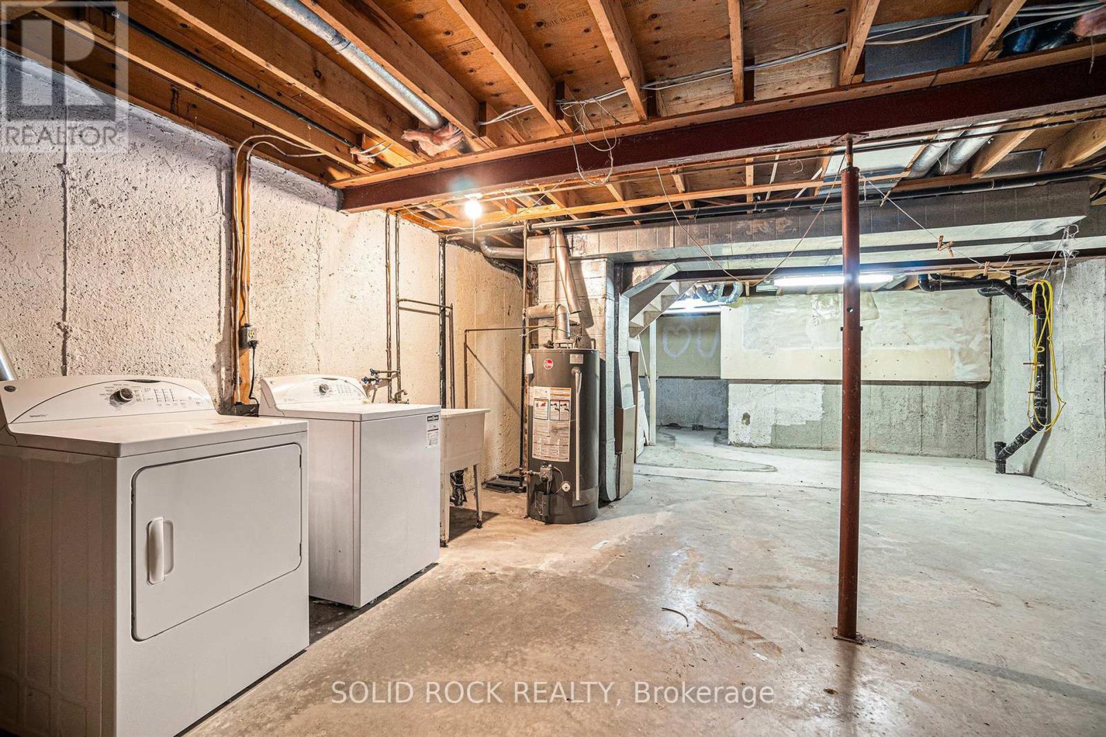 90 - 15 Baneberry Crescent, Ottawa, Ontario  K2L 2Y3 - Photo 27 - X12508076