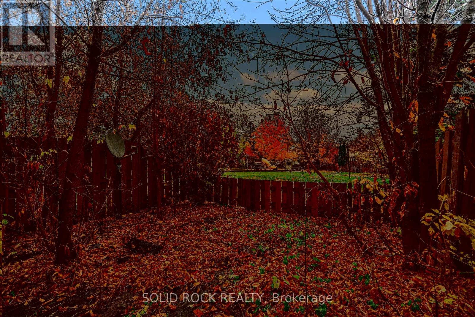 90 - 15 Baneberry Crescent, Ottawa, Ontario  K2L 2Y3 - Photo 30 - X12508076