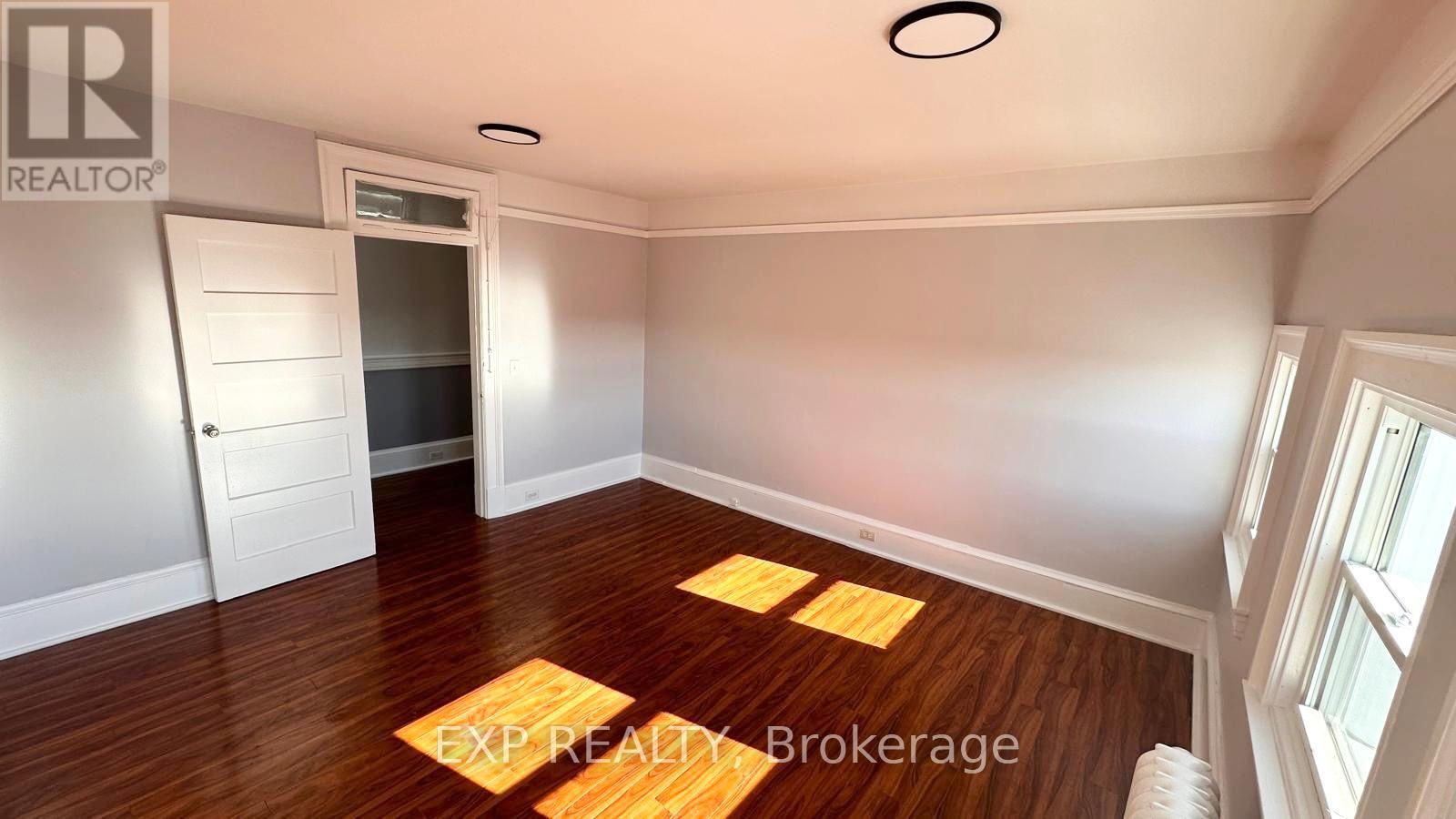 2 - 2 Russell Street E, Smiths Falls, Ontario K7A 1E8 - Photo 12 - X12508150