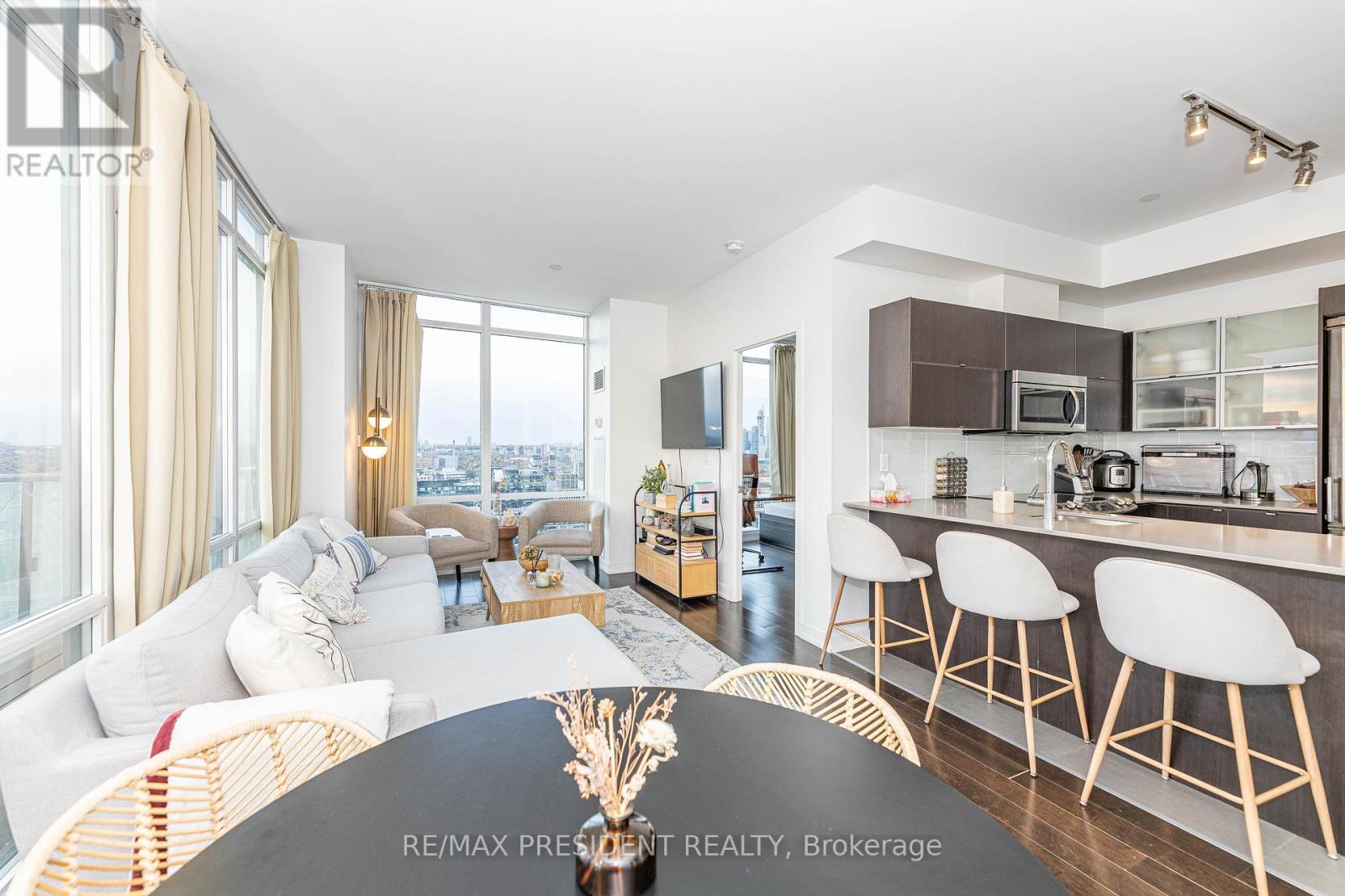 Ph 02 - 178 Fort York Boulevard Nw, Toronto, Ontario  M5V 0C8 - Photo 18 - C12507768