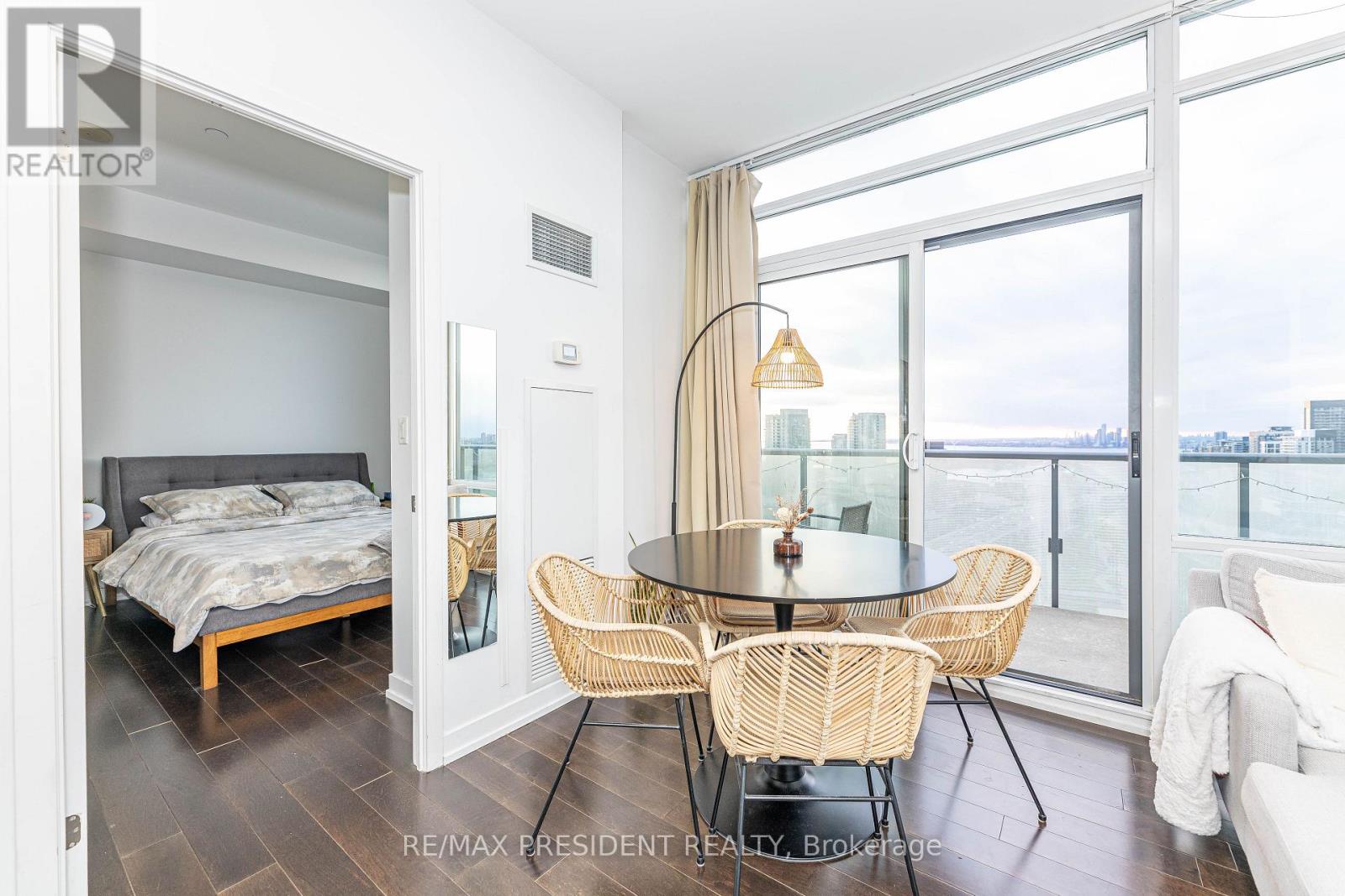 Ph 02 - 178 Fort York Boulevard Nw, Toronto, Ontario  M5V 0C8 - Photo 20 - C12507768