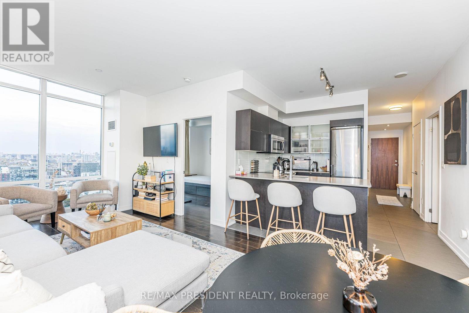 Ph 02 - 178 Fort York Boulevard Nw, Toronto, Ontario  M5V 0C8 - Photo 21 - C12507768