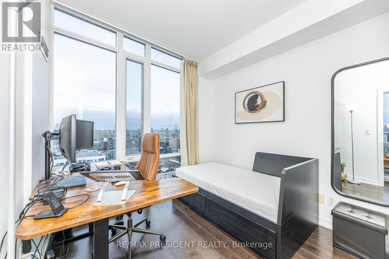 Ph 02 - 178 Fort York Boulevard Nw, Toronto, Ontario  M5V 0C8 - Photo 26 - C12507768