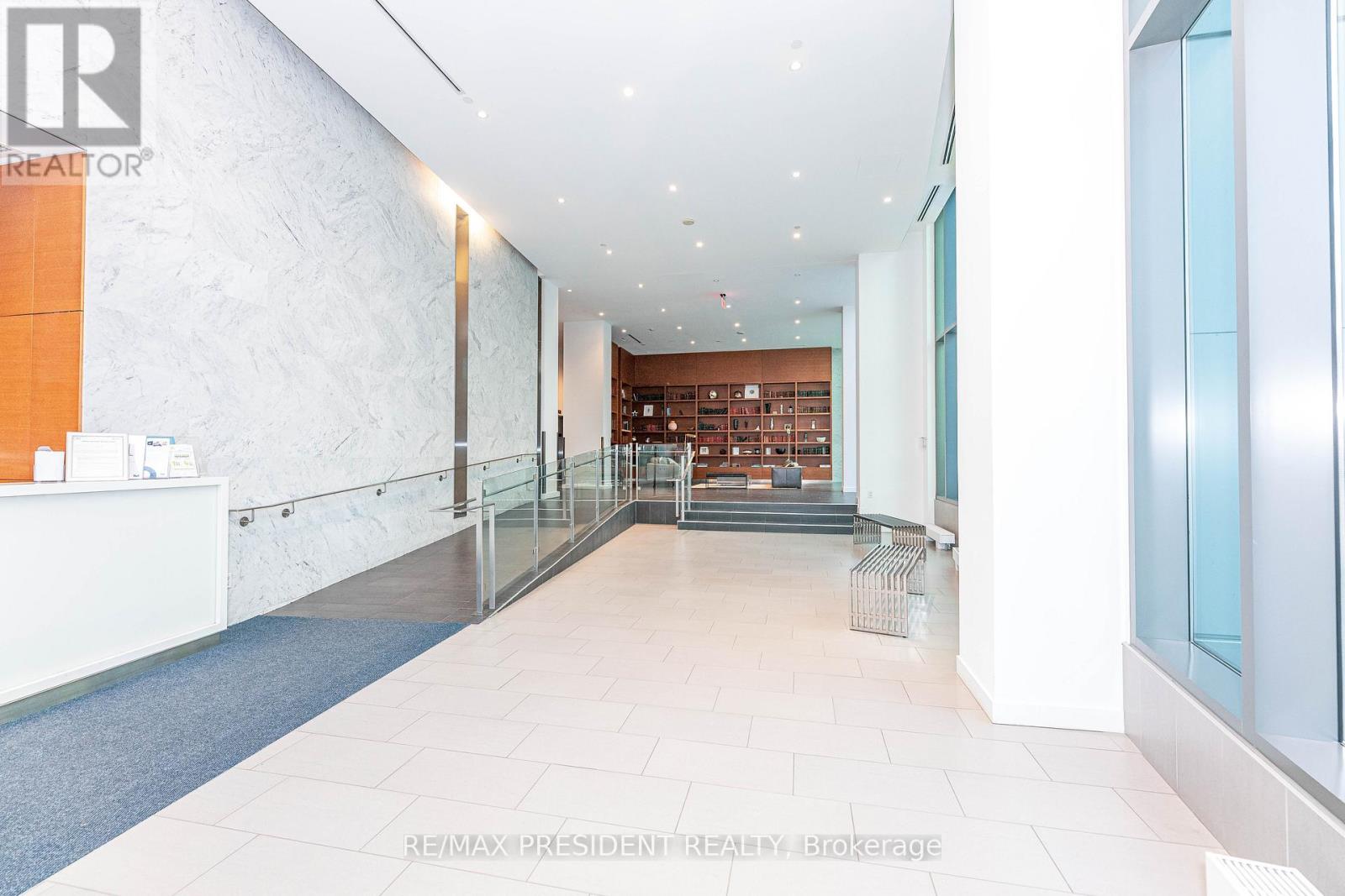 Ph 02 - 178 Fort York Boulevard Nw, Toronto, Ontario  M5V 0C8 - Photo 4 - C12507768