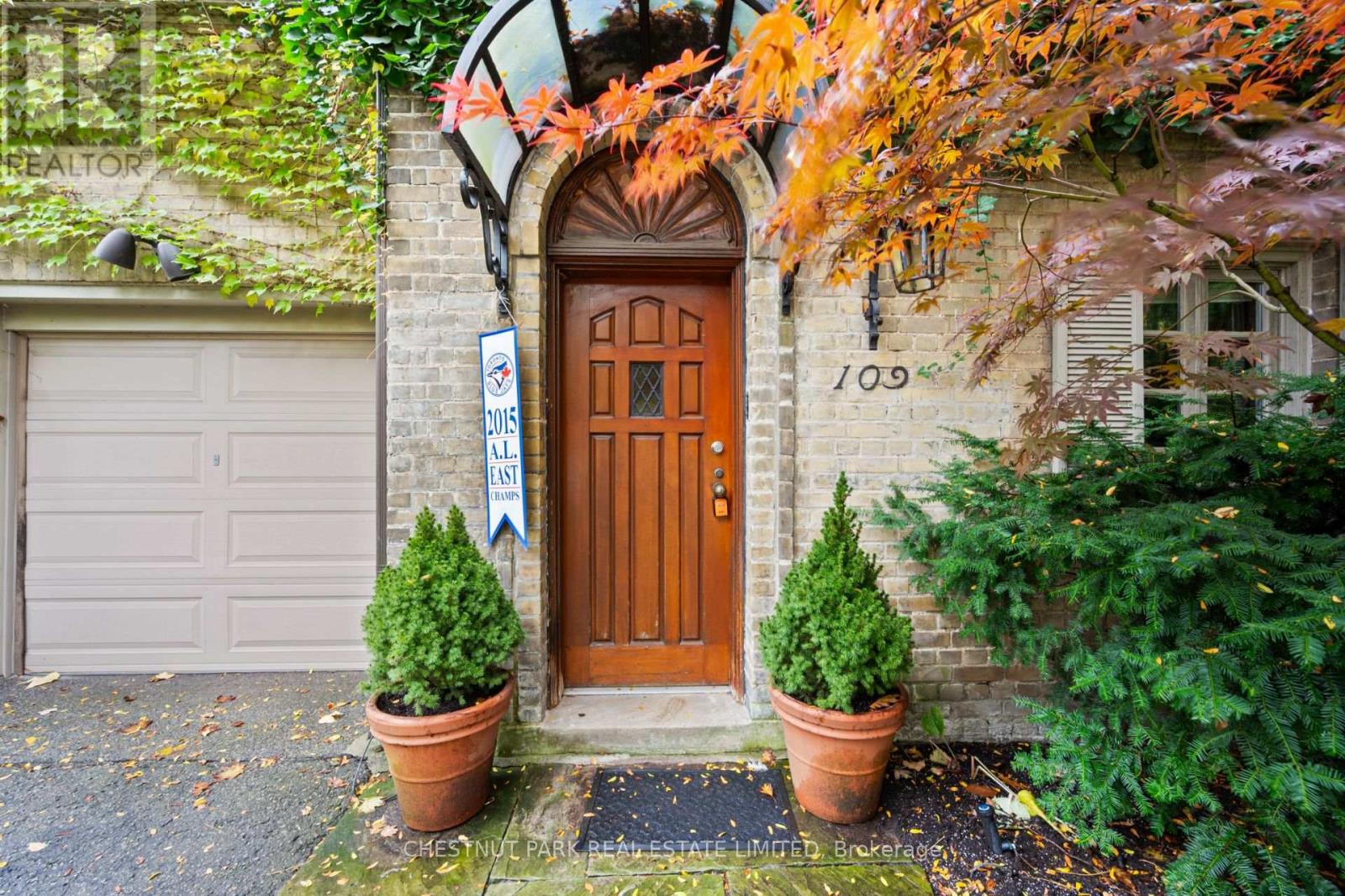 109 PARK ROAD, Toronto, Ontario