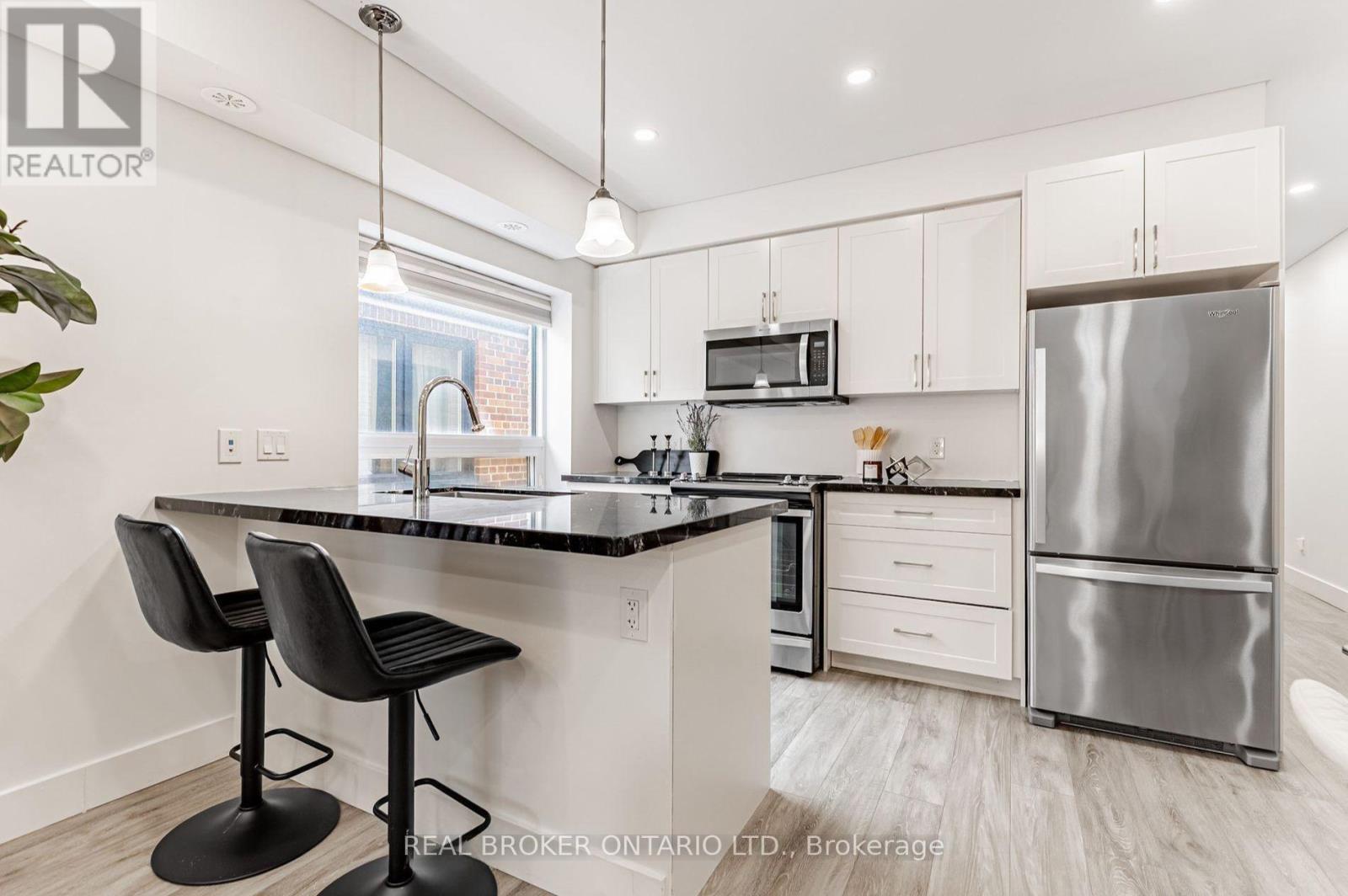 A - 1088 Avenue Road, Toronto, Ontario  M5N 2E2 - Photo 6 - C12507828