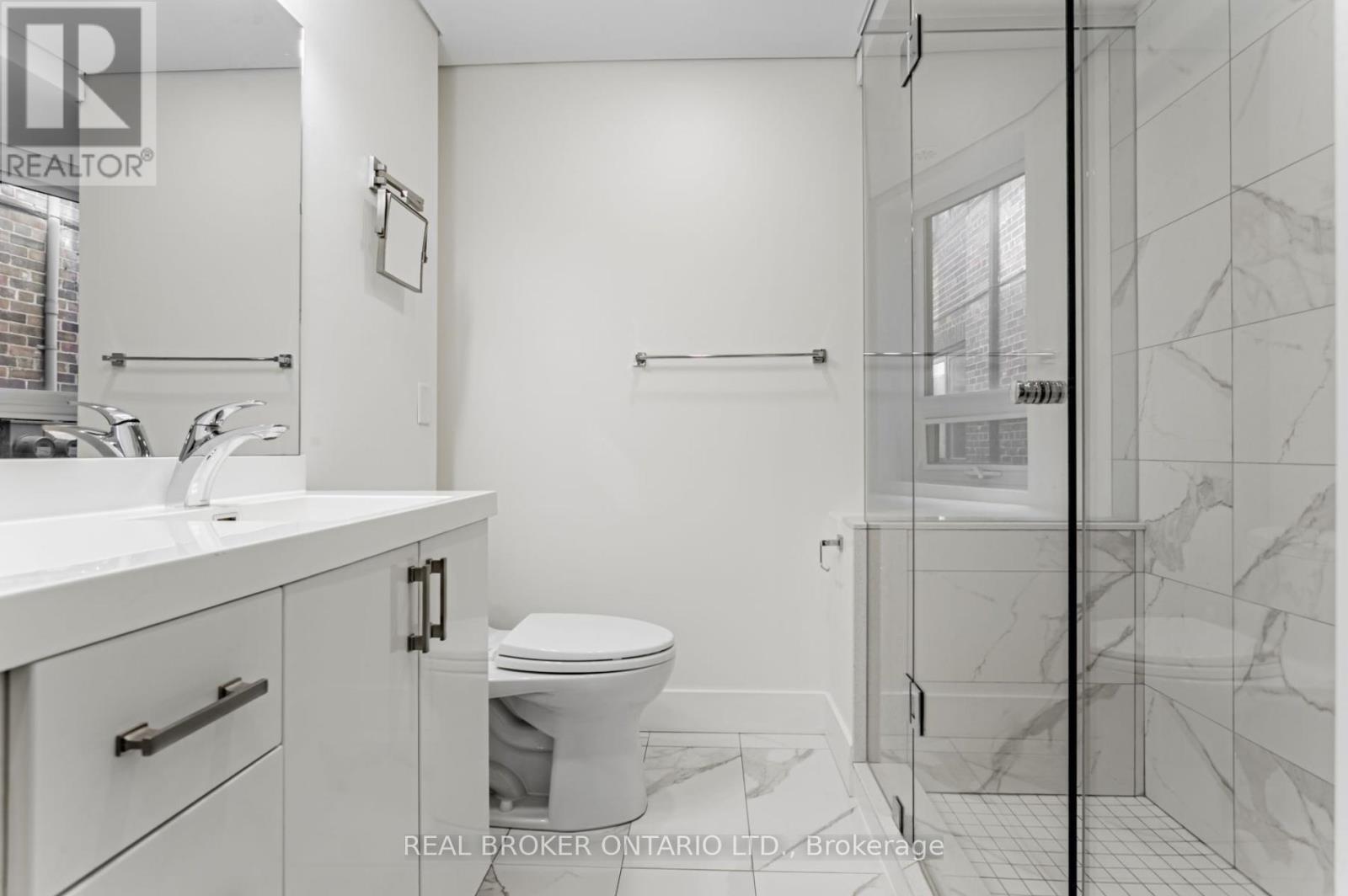 B - 1088 Avenue Road, Toronto, Ontario  M5N 2E2 - Photo 10 - C12507830