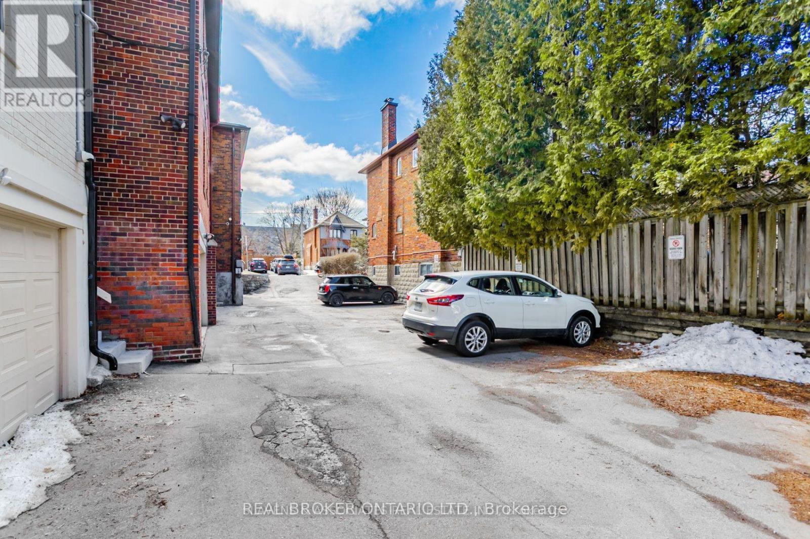 B - 1088 Avenue Road, Toronto, Ontario  M5N 2E2 - Photo 18 - C12507830