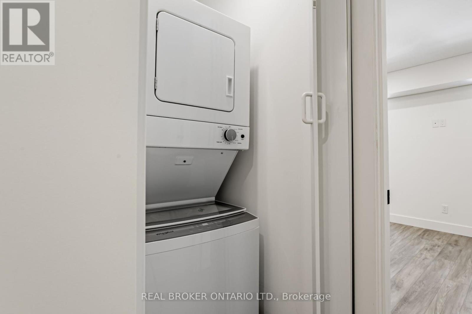 B - 1088 Avenue Road, Toronto, Ontario  M5N 2E2 - Photo 7 - C12507830