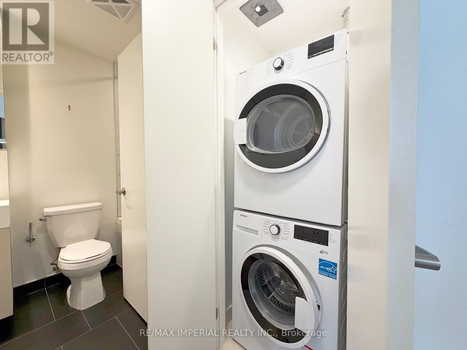 2711 - 20 Richardson Street, Toronto, Ontario  M5A 0S6 - Photo 9 - C12507848