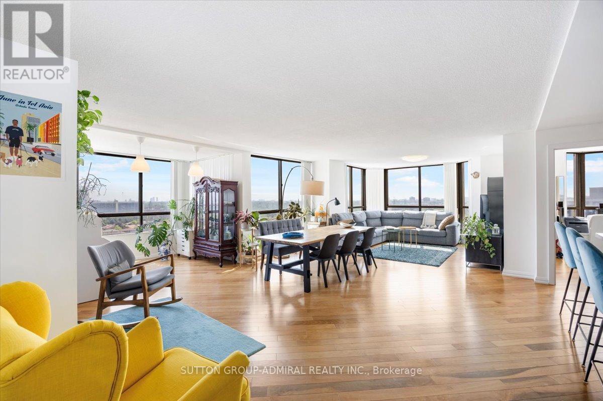 1802 - 131 TORRESDALE AVENUE, Toronto, Ontario