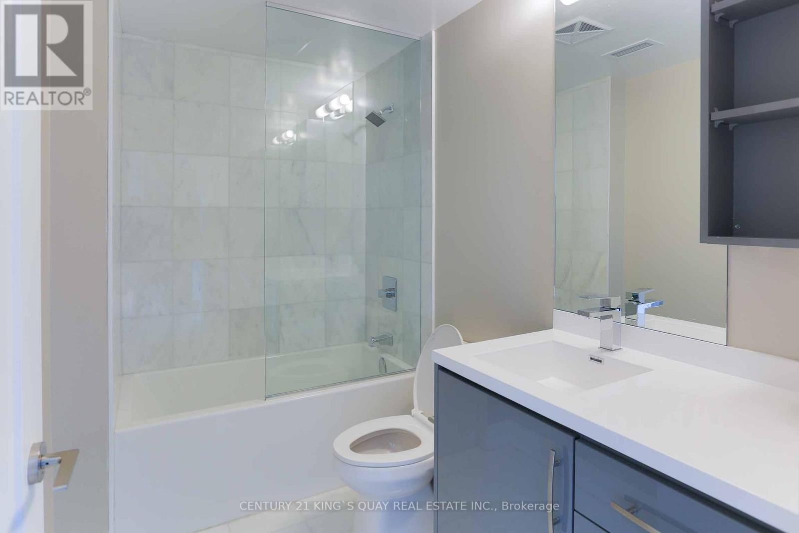 Lph5 - 181 Huron Street, Toronto, Ontario  M5T 0C1 - Photo 4 - C12507858