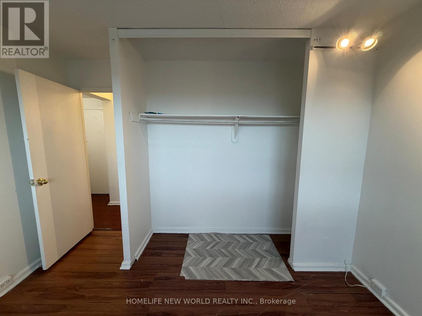 1503 - 100 Leeward Glenway Way, Toronto, Ontario  M3C 2Z1 - Photo 9 - C12507874