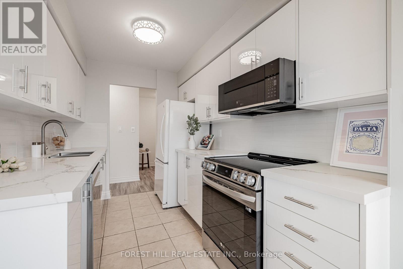 308 - 3 Rean Drive, Toronto, Ontario  M2K 3C2 - Photo 6 - C12507918