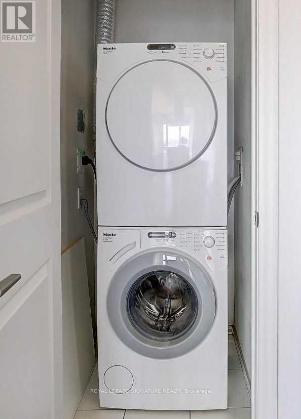 4510 - 8 The Esplanade, Toronto, Ontario  M5E 0A6 - Photo 12 - C12507924