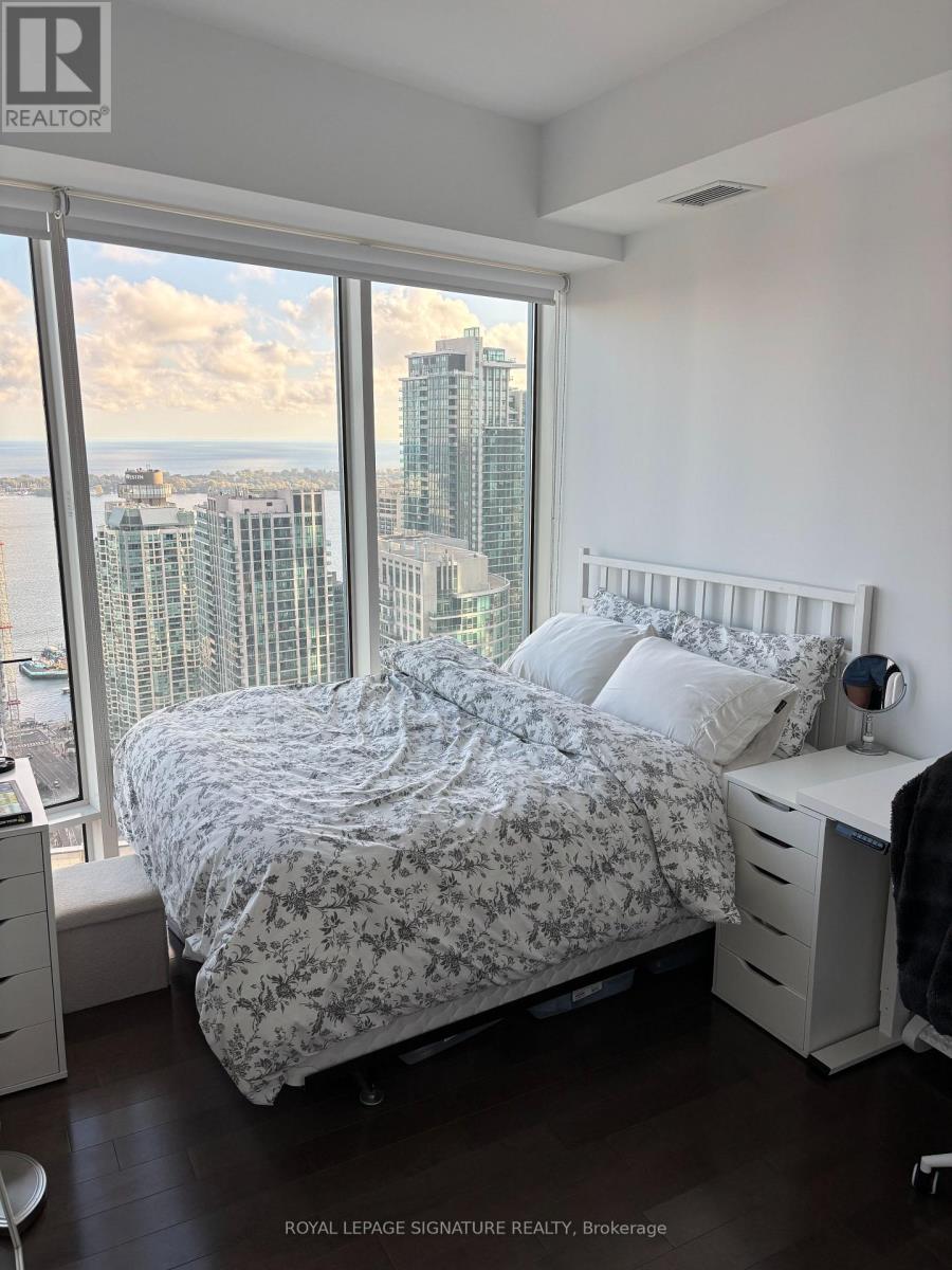 4510 - 8 The Esplanade, Toronto, Ontario  M5E 0A6 - Photo 15 - C12507924