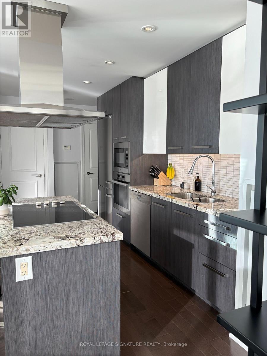 4510 - 8 The Esplanade, Toronto, Ontario  M5E 0A6 - Photo 3 - C12507924