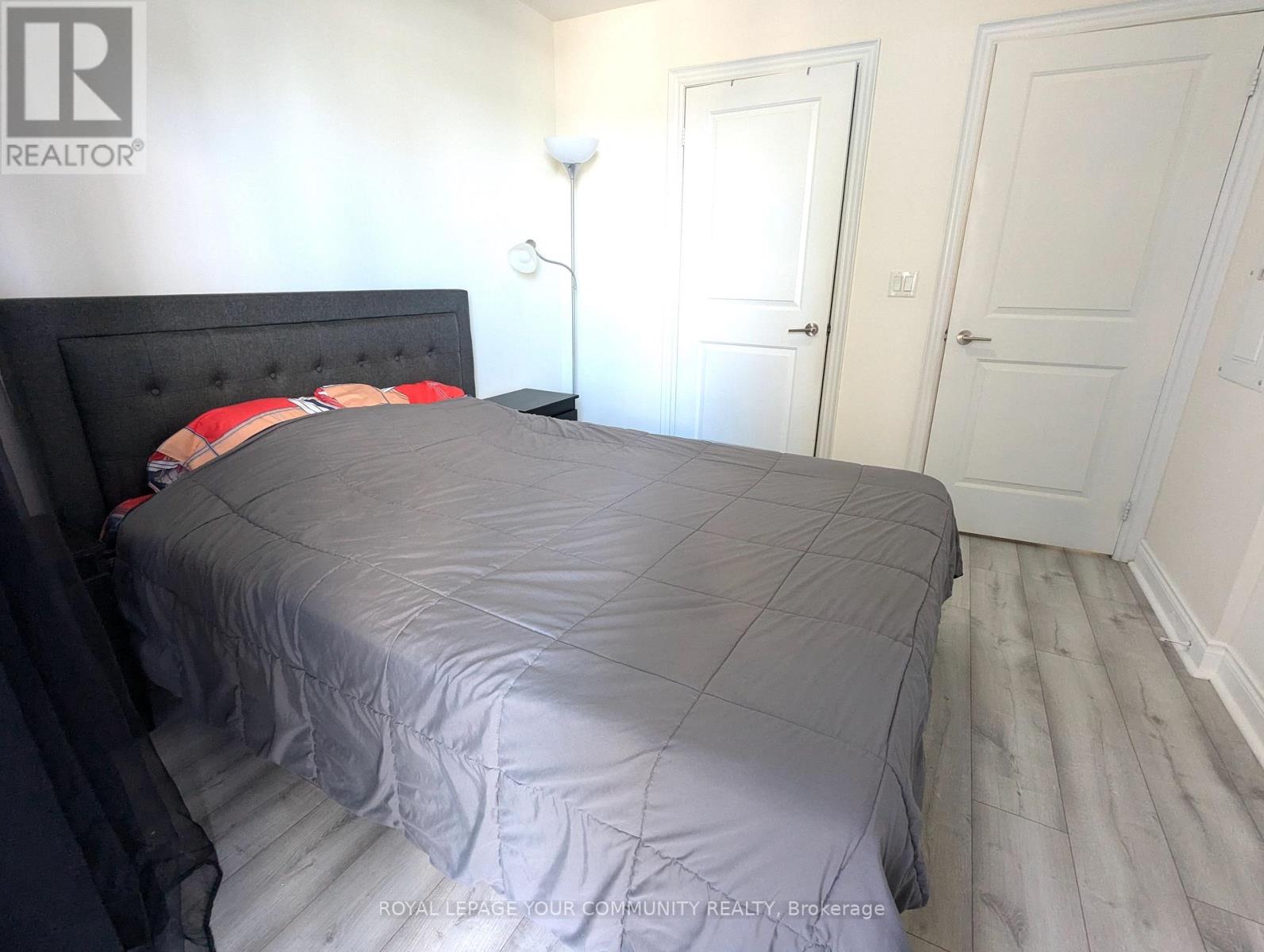 2510 - 28 Ted Rogers Way, Toronto, Ontario  M4Y 2J4 - Photo 9 - C12507934