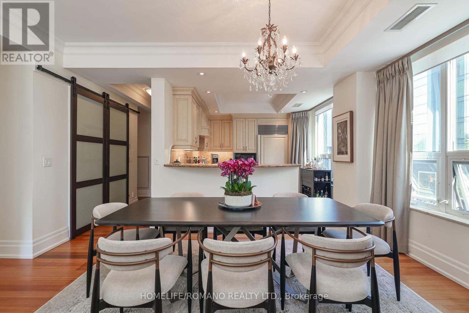 401 - 68 Yorkville Avenue, Toronto, Ontario  M5R 1C4 - Photo 20 - C12508030