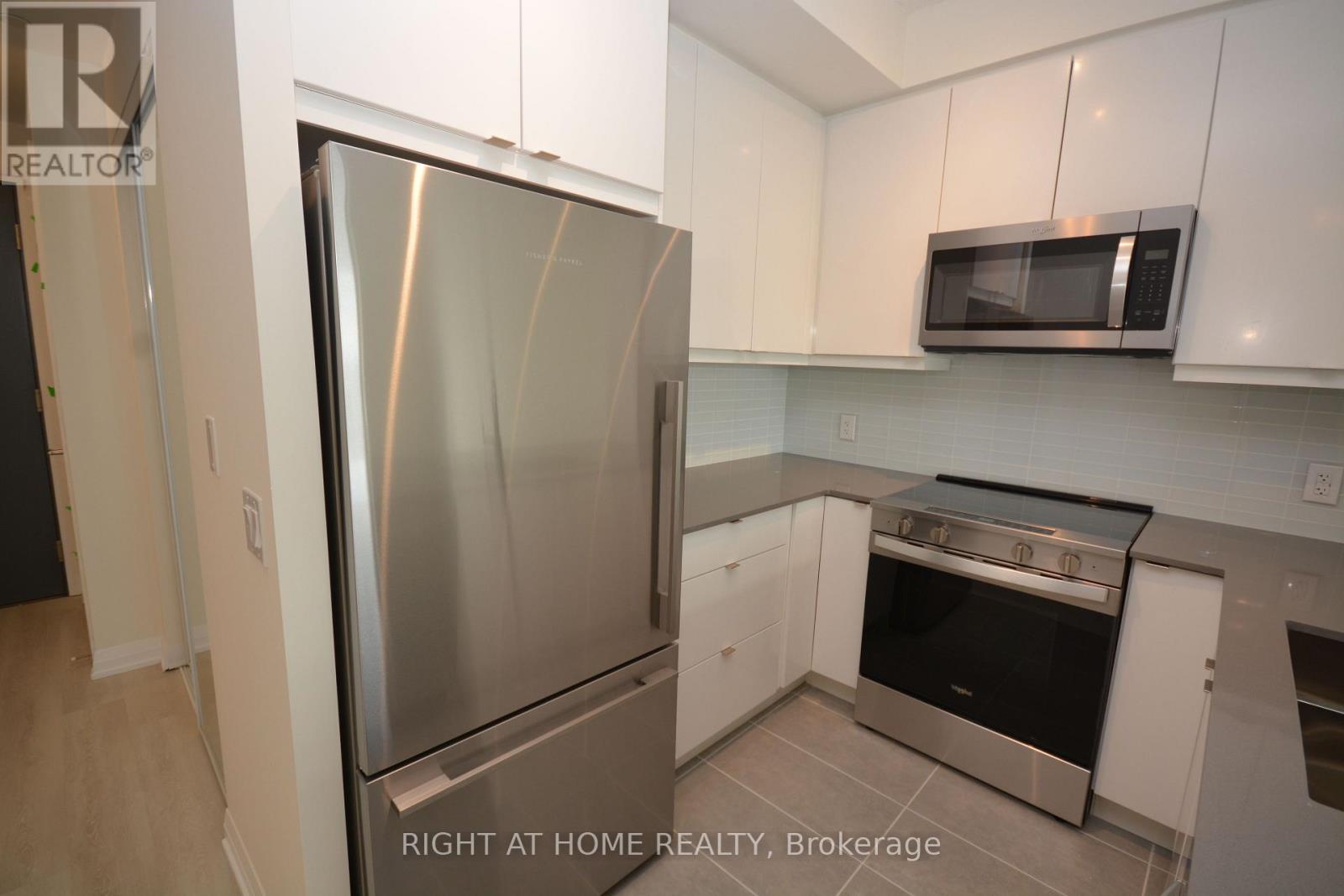 2508 - 3260 Sheppard Avenue E, Toronto, Ontario  M1T 0B5 - Photo 17 - E12507764