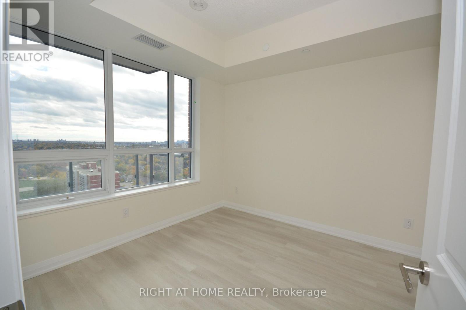 2508 - 3260 Sheppard Avenue E, Toronto, Ontario  M1T 0B5 - Photo 21 - E12507764