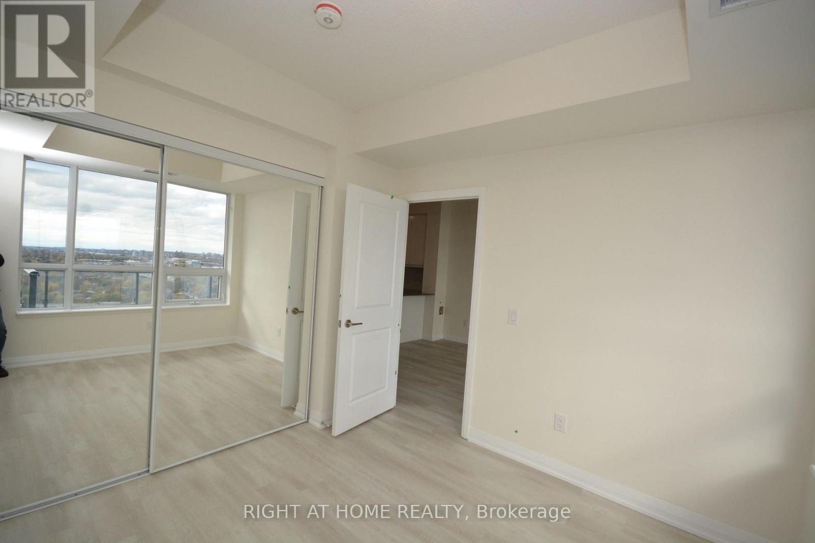 2508 - 3260 Sheppard Avenue E, Toronto, Ontario  M1T 0B5 - Photo 22 - E12507764