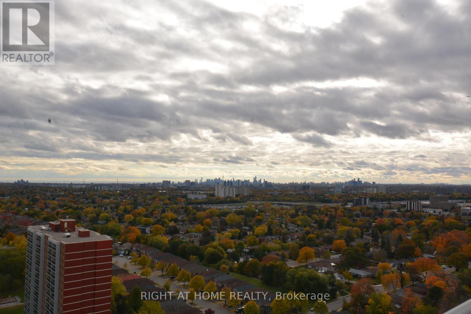 2508 - 3260 Sheppard Avenue E, Toronto, Ontario  M1T 0B5 - Photo 28 - E12507764