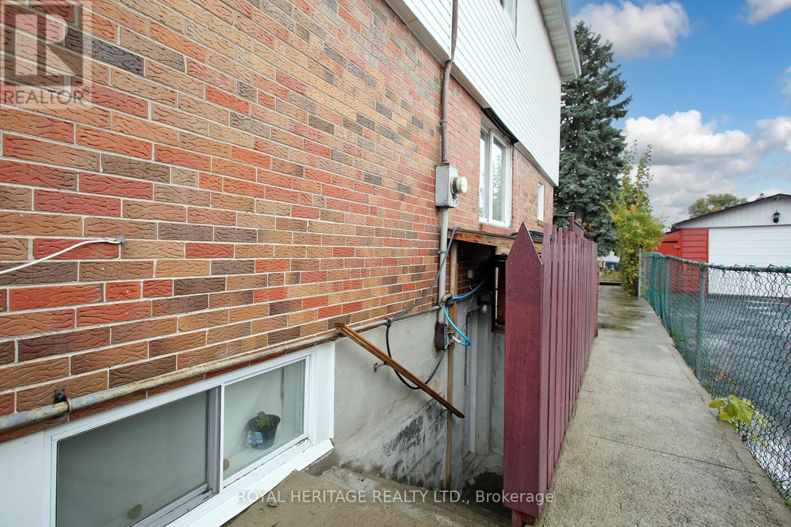 4 Brantwood Drive, Toronto, Ontario  M1H 2G6 - Photo 37 - E12507770