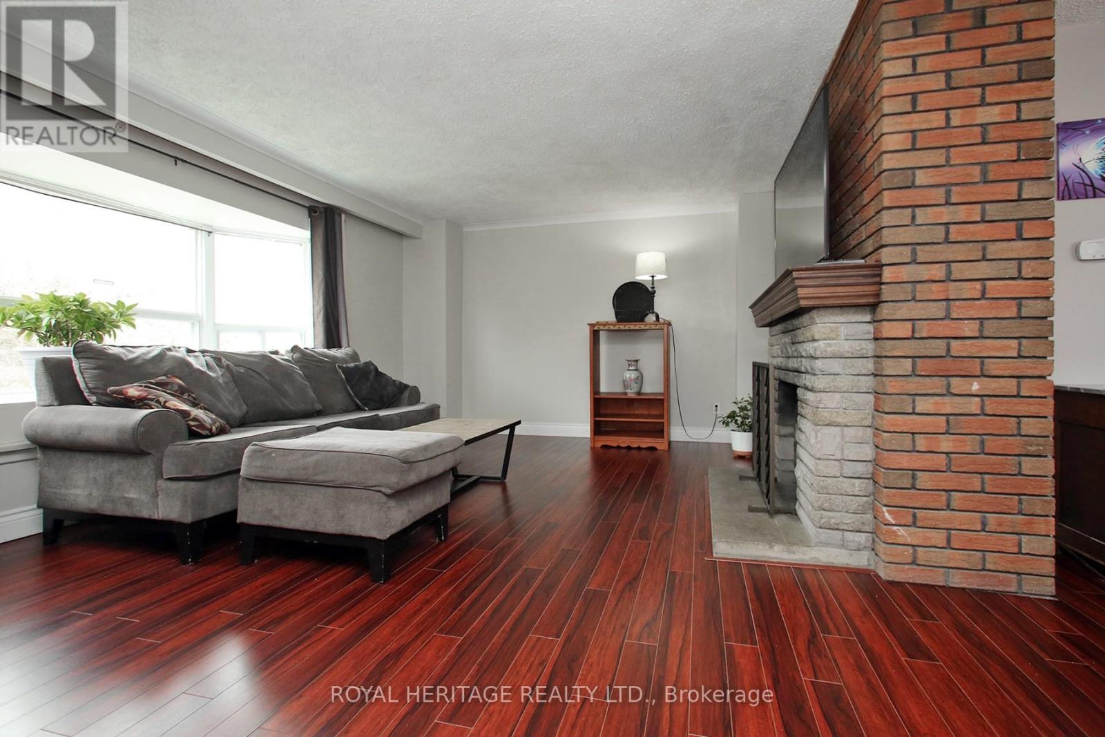 4 Brantwood Drive, Toronto, Ontario  M1H 2G6 - Photo 6 - E12507770