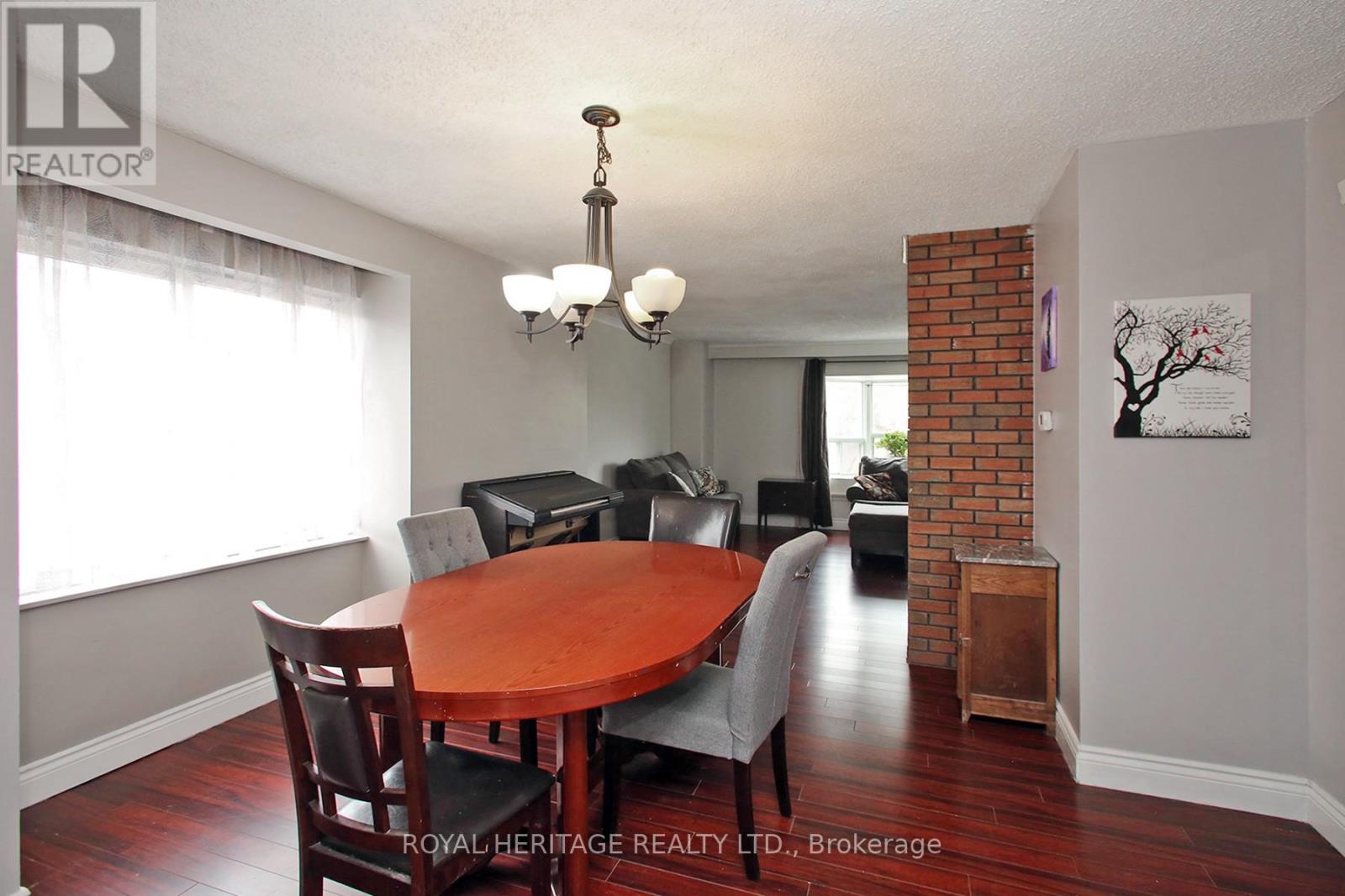 4 Brantwood Drive, Toronto, Ontario  M1H 2G6 - Photo 8 - E12507770