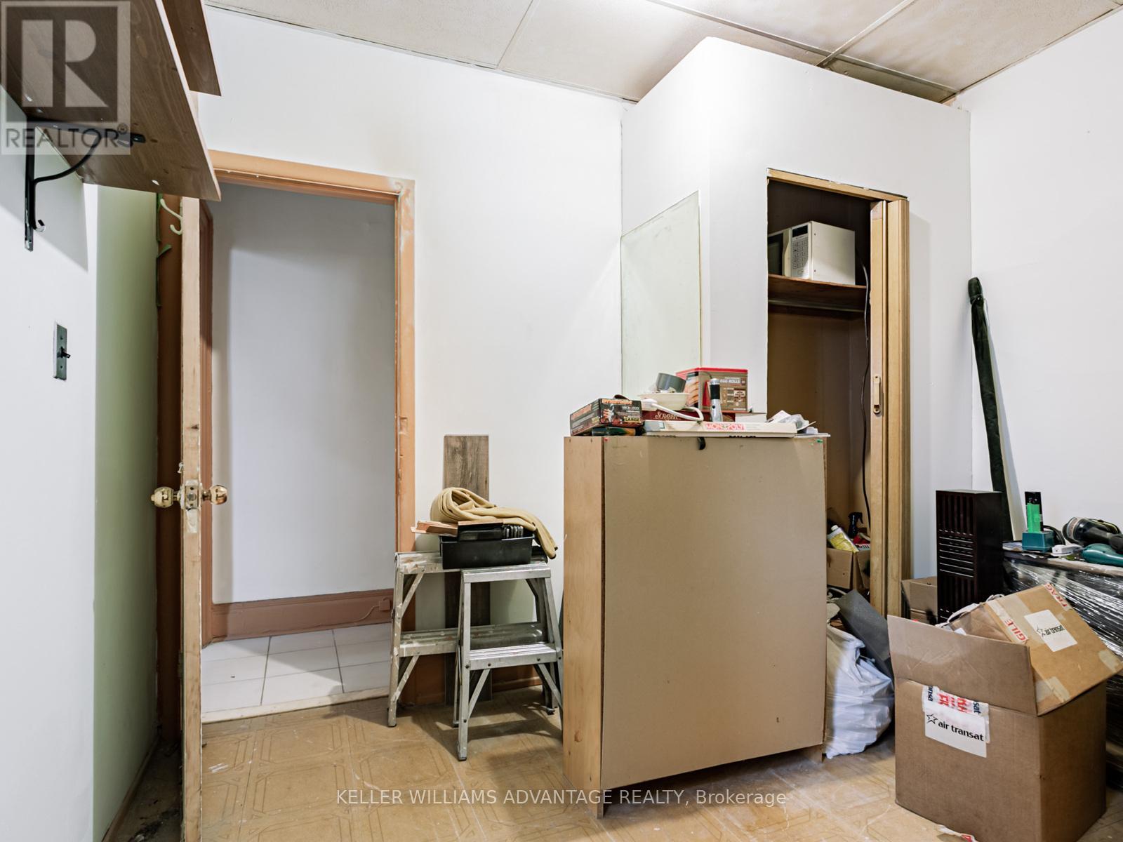 1042 Dundas Street E, Toronto, Ontario  M4M 1R8 - Photo 17 - E12507784