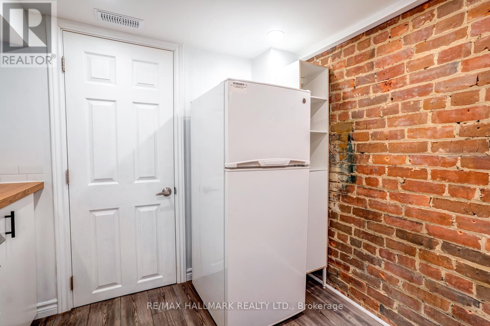 47 Hazelwood Avenue, Toronto, Ontario  M4J 1K4 - Photo 18 - E12507838