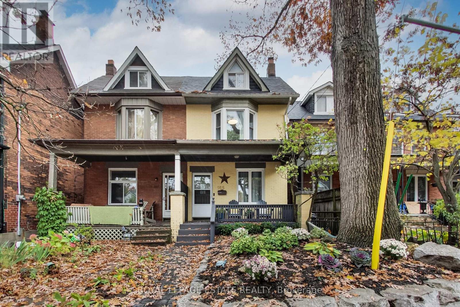 165 OAKCREST AVENUE, Toronto, Ontario