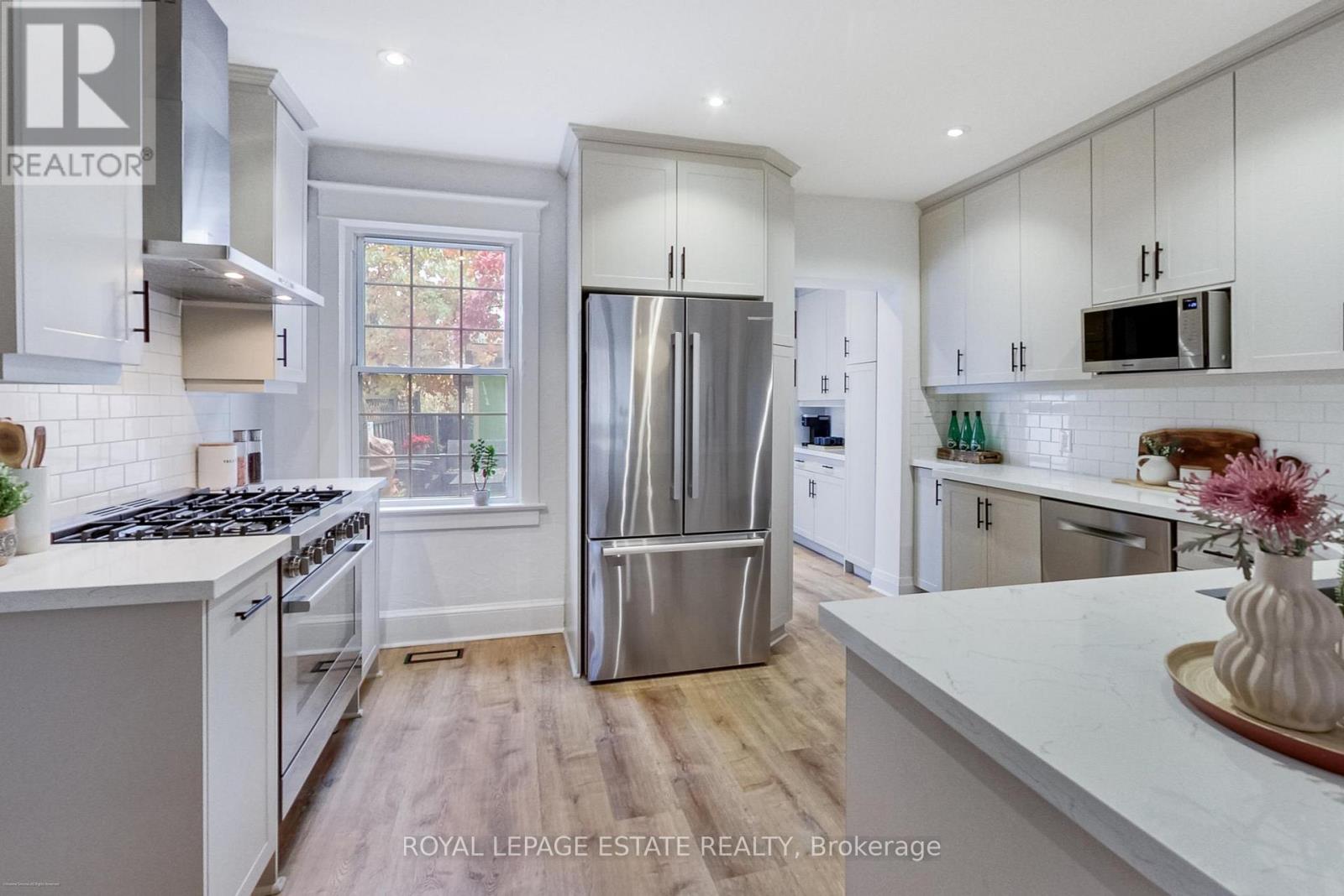 165 Oakcrest Avenue, Toronto, Ontario  M4C 1B8 - Photo 10 - E12507866