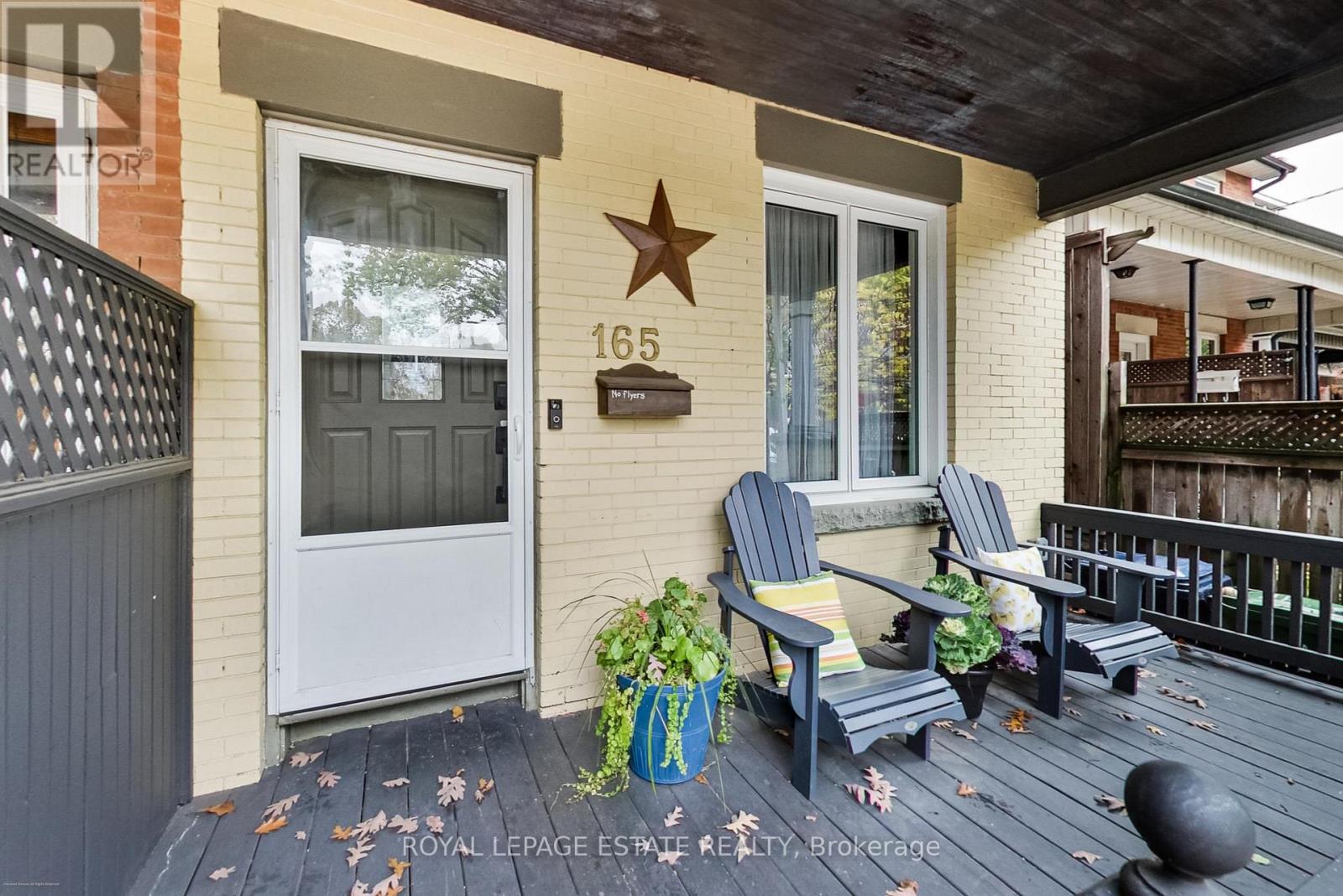 165 Oakcrest Avenue, Toronto, Ontario  M4C 1B8 - Photo 2 - E12507866