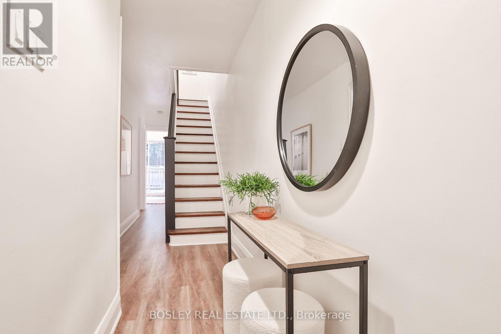 16 Inwood Avenue, Toronto, Ontario  M4J 3Y3 - Photo 4 - E12507898