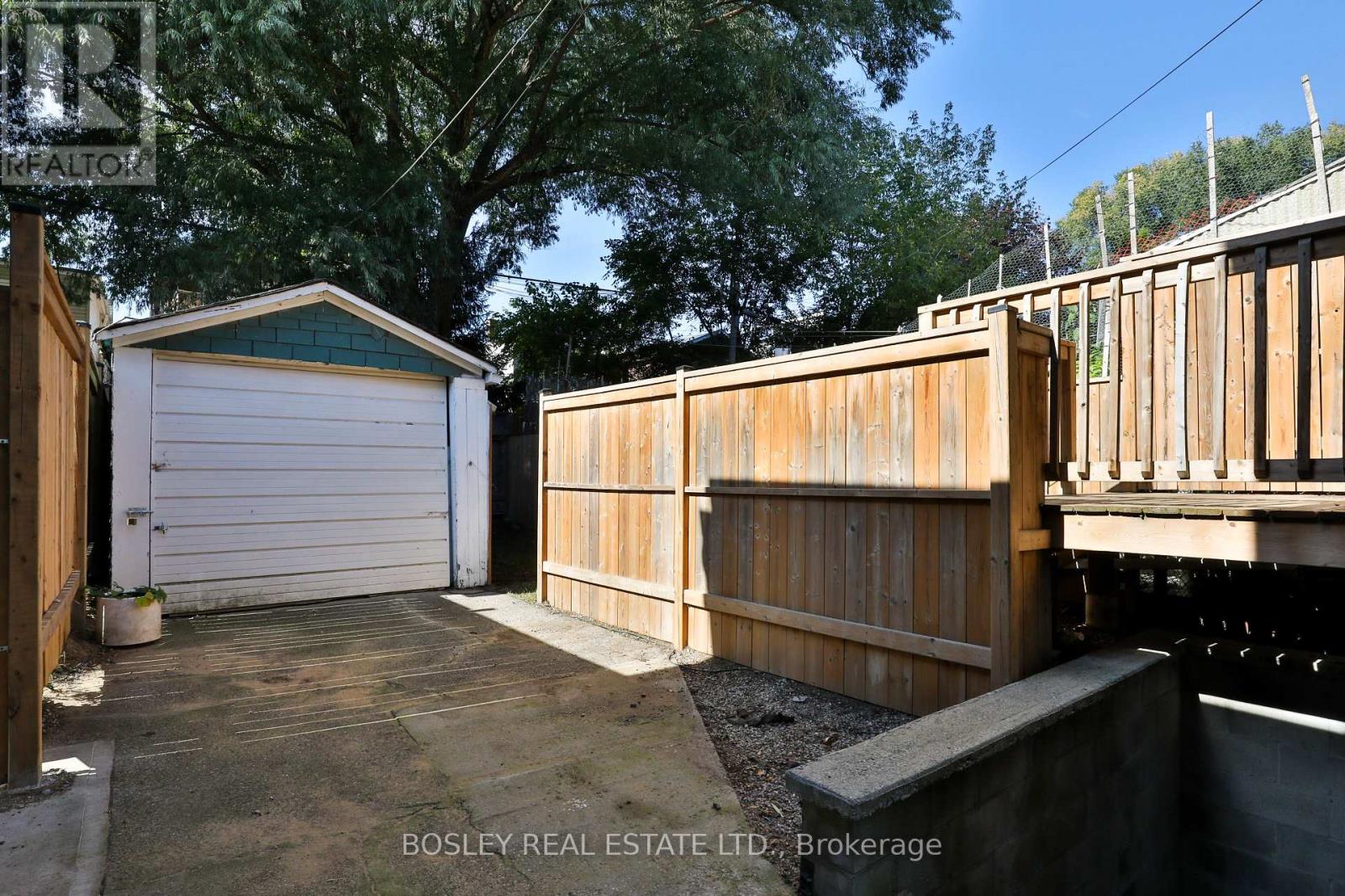 16 Inwood Avenue, Toronto, Ontario  M4J 3Y3 - Photo 41 - E12507898