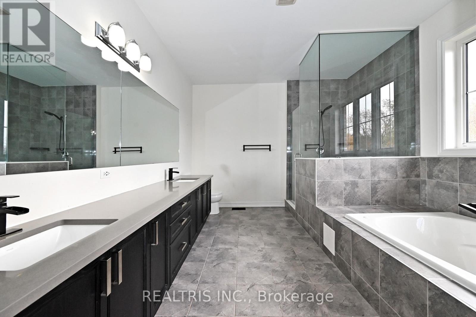 133 Auckland Drive, Whitby, Ontario  L1P 0J4 - Photo 25 - E12507980