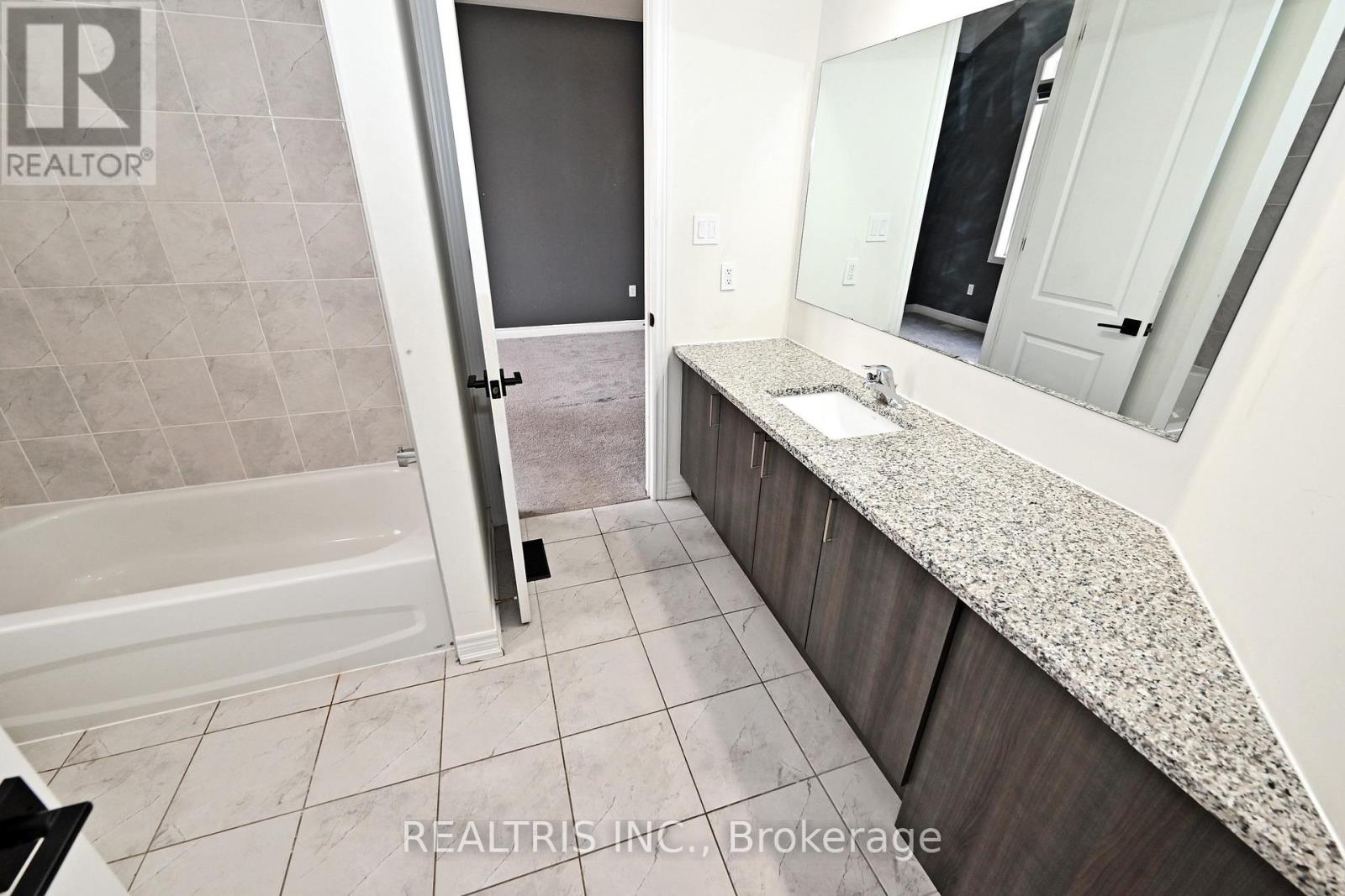 133 Auckland Drive, Whitby, Ontario  L1P 0J4 - Photo 34 - E12507980