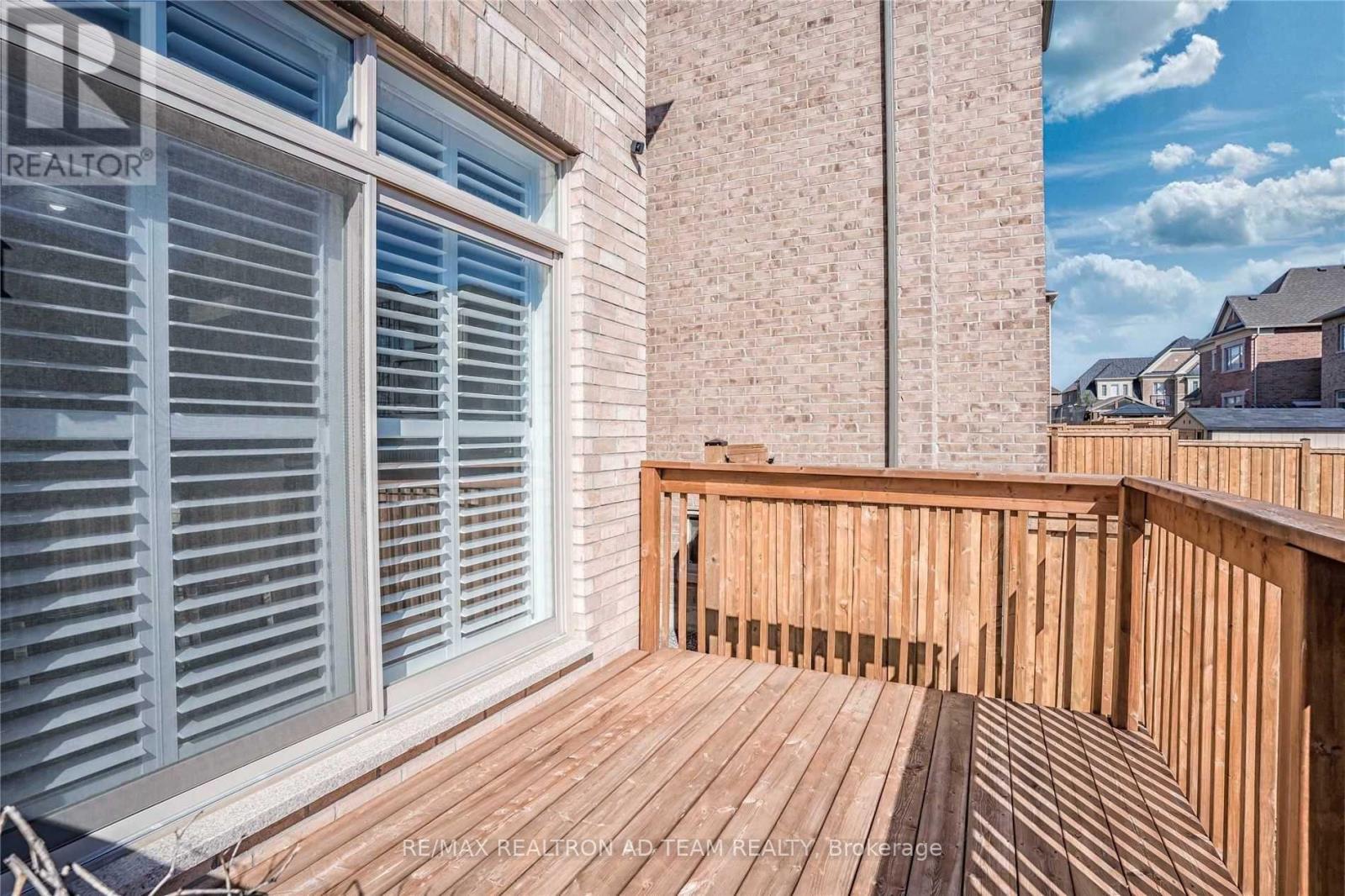 19 Pennine Drive, Whitby, Ontario  L1P 0C3 - Photo 31 - E12508038