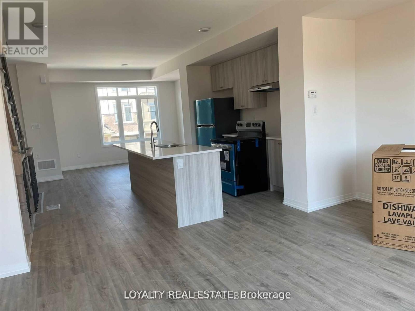 107 Bavin Street, Clarington, Ontario  L1C 7H5 - Photo 10 - E12508048