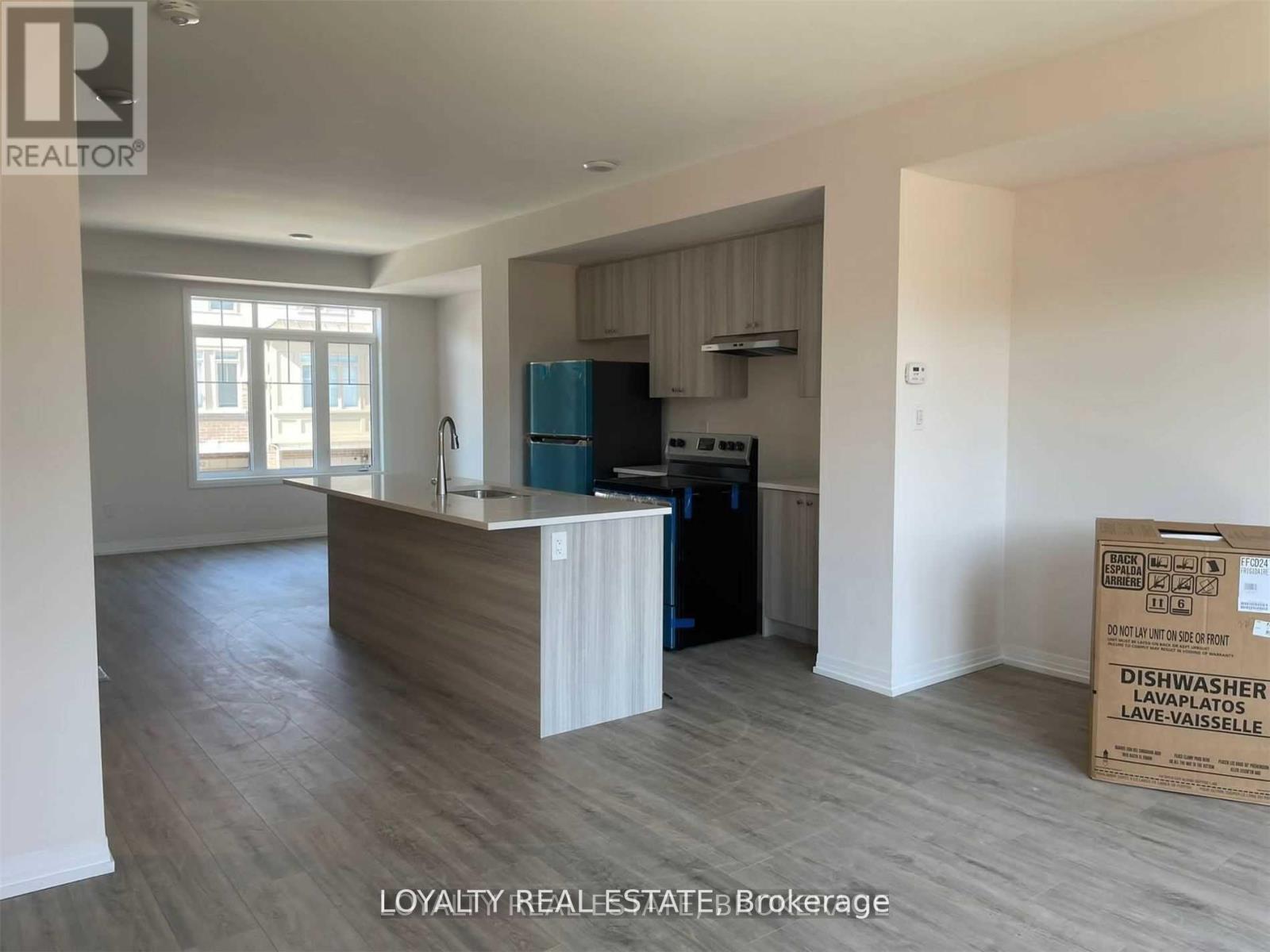 107 Bavin Street, Clarington, Ontario  L1C 7H5 - Photo 2 - E12508048