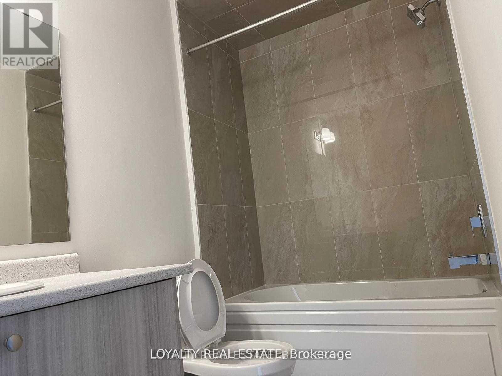 107 Bavin Street, Clarington, Ontario  L1C 7H5 - Photo 5 - E12508048