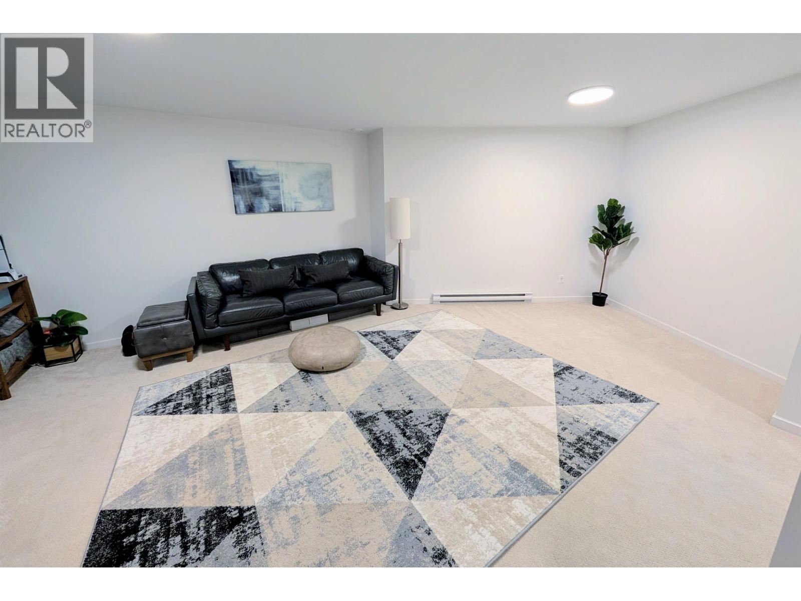 1 252 W 13th Street, North Vancouver, British Columbia  V7M 1N7 - Photo 29 - R3064455