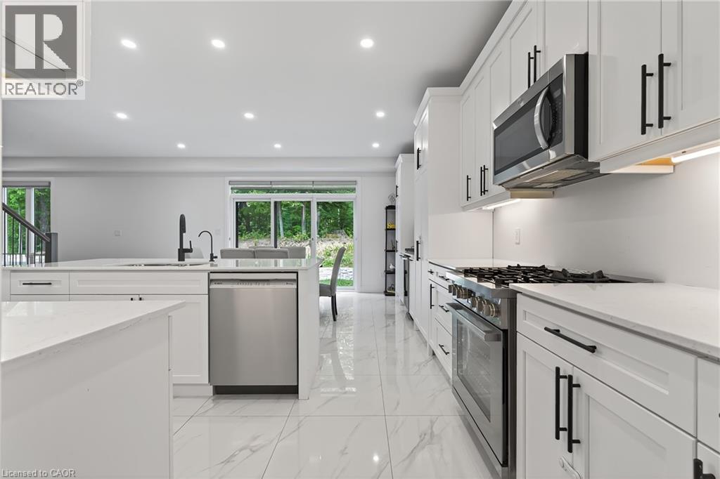 209 Jeffrey Place, Kitchener, Ontario  N2C 0C2 - Photo 5 - 40785200