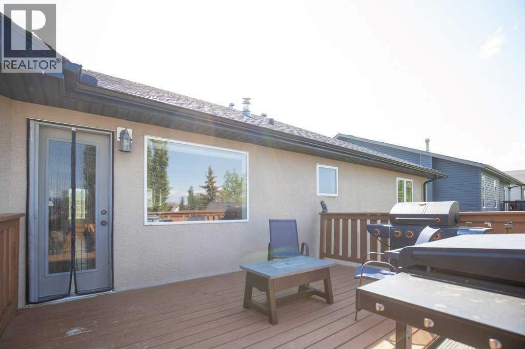 431 Carriage Lane Crossing, Carstairs, Alberta  T0M 0N0 - Photo 11 - A2265667